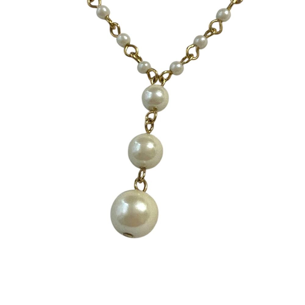Faux Pearl Necklace 18" Gold Tone Cocktail Costume Minimalist